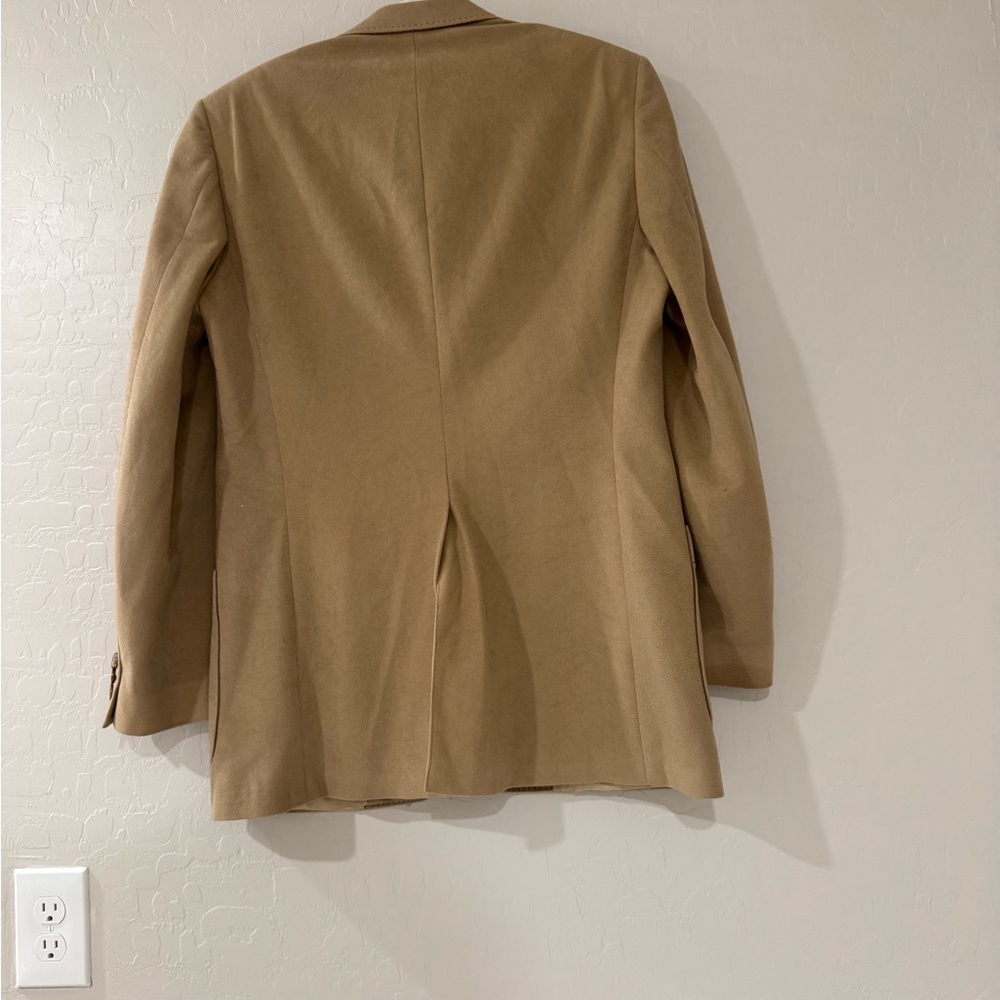 Classic Tan Blazer - Picture 5 of 9